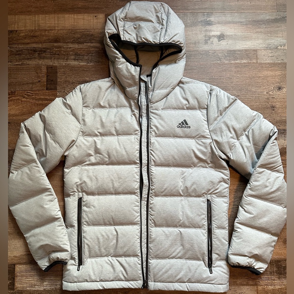 Small heather gray adidas puffer jacket